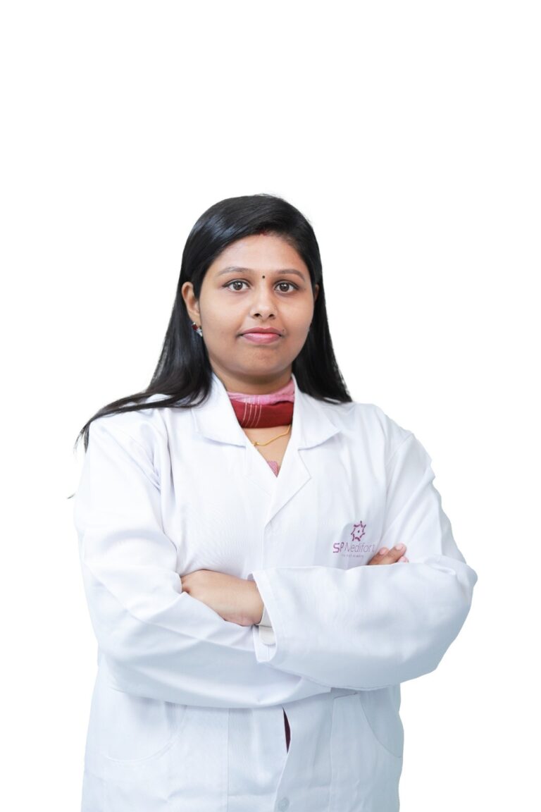 DR AATHIRA S
